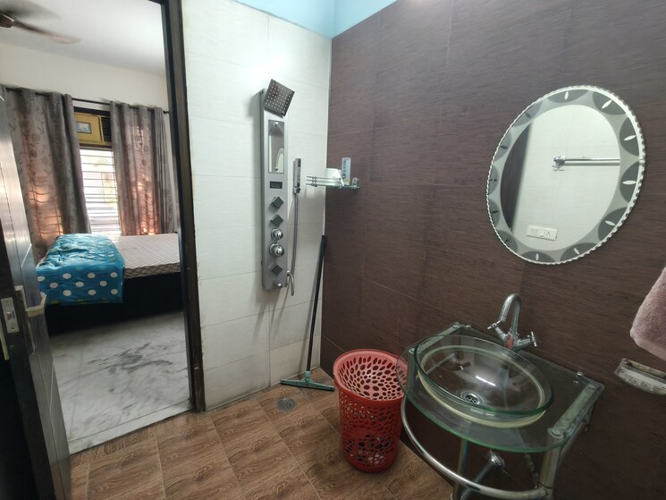  Parking, sector 49 2 Bedroom 1800 Sq.Ft. Builder Floor In Sector 49 Gurgaon 9023161