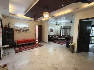 Living Room in 2 BHK Builder Floor at Sector 49 – for Rent