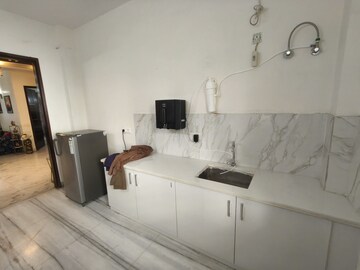 Kitchen in 2 BHK Builder Floor at Sector 49 – for Rent