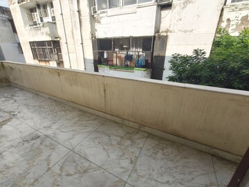 Balcony in 2 BHK Builder Floor at Sector 49 – for Rent