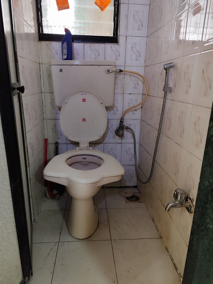 Bathroom, avillion-greenfields-co-op-housing-society 1 Bedroom 396 Sq.Ft. Apartment In Jogeshwari East Mumbai 9023165