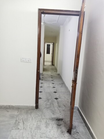 Building Lobby in 2 BHK Builder Floor at Arjun Nagar – for Rent