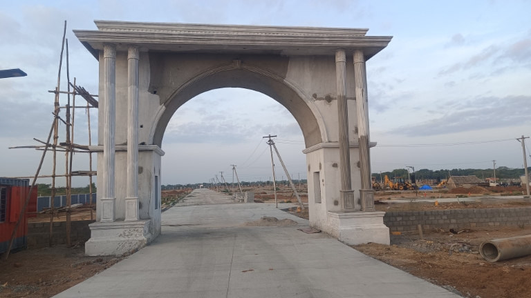 Plot For Sale in Thiruverumbur