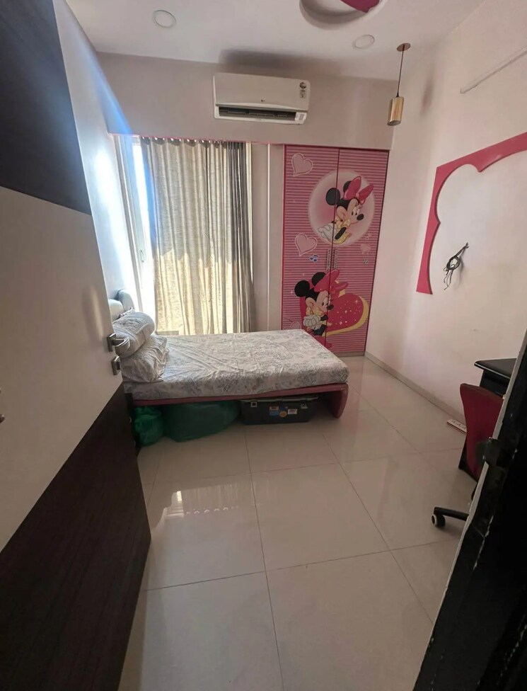 Bedroom, oswal-bella-vista 3 Bedroom 1800 Sq.Ft. Apartment In Oswal Park Thane 9023274