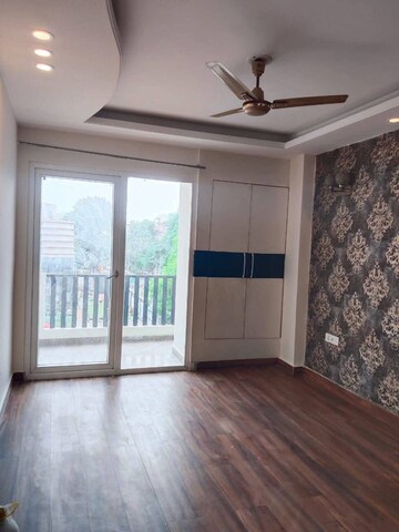 Room in 3 BHK Builder Floor at Kohli One Malibu Town, Sector 47 – for Rent