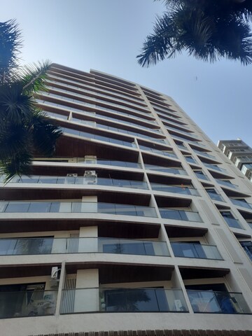 3 BHK Apartment For Rent in Khar West