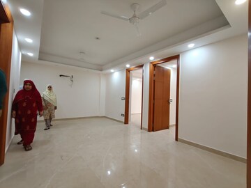 Room in 3 BHK Builder Floor at Freedom Fighters Enclave – for Rent