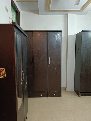 Furnished Amenities in 2 BHK Builder Floor at Govindpuri – for Rent