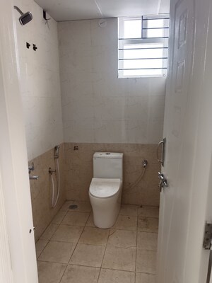 Bathroom in 2 BHK Apartment at Nri Layout – for Sale