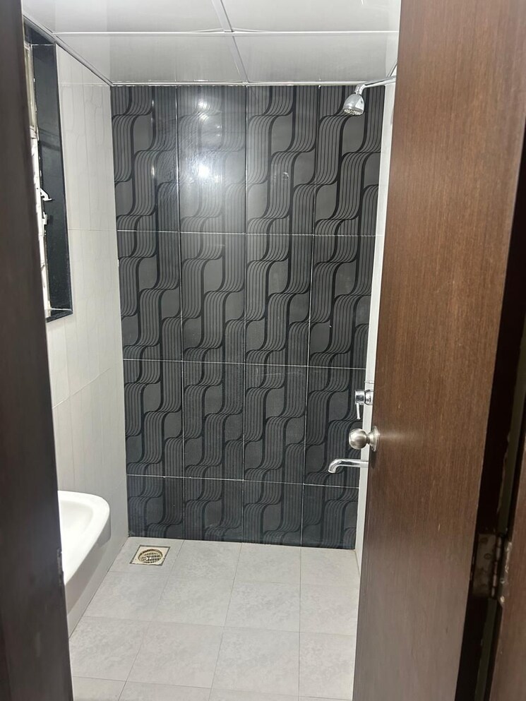 Bathroom, nyati-eternity-2-chs 2.5 Bedroom 1350 Sq.Ft. Apartment In Undri Pune 9023281