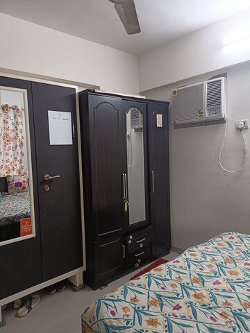 Bedroom in  Pg at Santacruz East – for Rent
