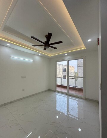 Room in 3 BHK Builder Floor at Freedom Fighters Enclave – for Sale