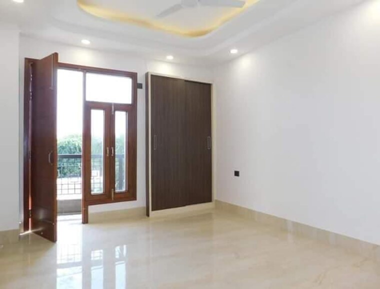 Room, freedom fighters enclave 2 Bedroom 1100 Sq.Ft. Builder Floor In Freedom Fighters Enclave Delhi 9023303