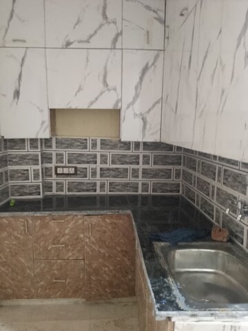 2.5 BHK Builder Floor For Rent in Shastri Nagar