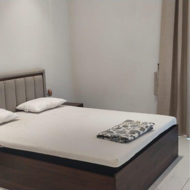 Bedroom, sector 14 5 Bedroom 729 Sq.Yd. Builder Floor In Sector 14 Gurgaon 9023318