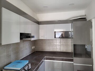 Kitchen in 4 BHK Villa at Panchsheel Greens II, Sector 16 Greater Noida – for Rent