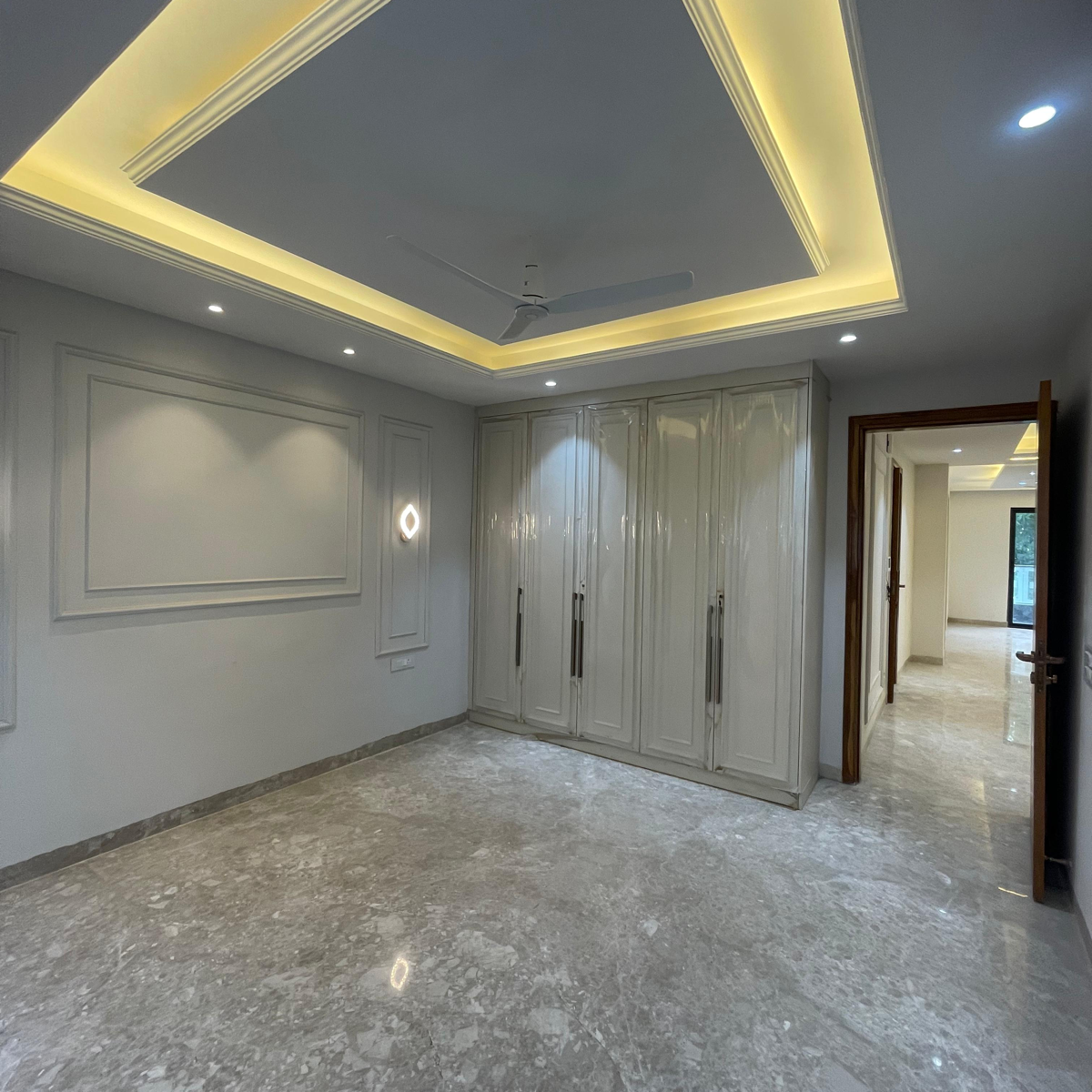 3 BHK + Servant Room Builder Floor For Sale in Sector 45