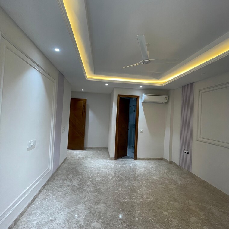 Room, sector 45 3 Bedroom 263 Sq.Yd. Builder Floor In Sector 45 Gurgaon 9023325