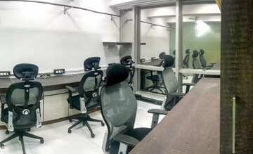  Office Space For Rent in Center Point, Andheri East