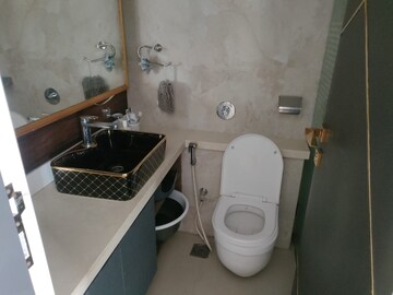 Bathroom in 3 BHK Apartment at Sabari Palm View, Chembur – for Sale