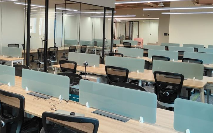 Office Space For Rent in Solitaire Corporate Park