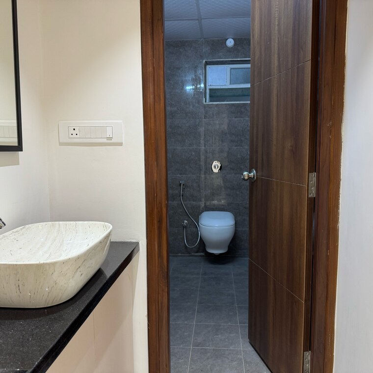 Bathroom, kokapet-one 3.5 Bedroom 2500 Sq.Ft. Apartment In Gandipet Hyderabad 9023374