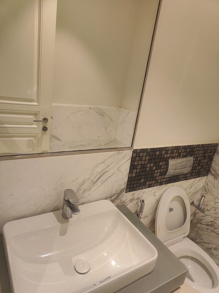 Bathroom, bhartiya-leela-residences 1 Bedroom 1177 Sq.Ft. Apartment In Thanisandra Main Road Bangalore 9023376