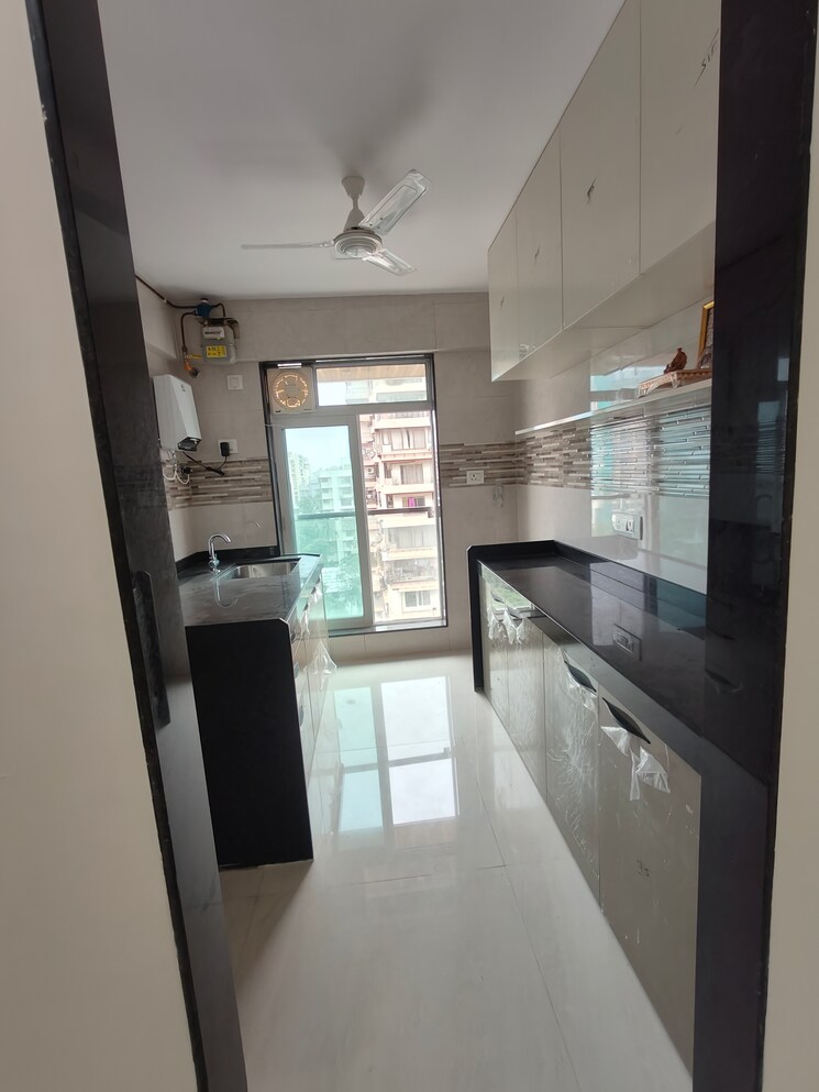 Kitchen, jiten-apartment 3 Bedroom 1300 Sq.Ft. Apartment In Andheri West Mumbai 9023386