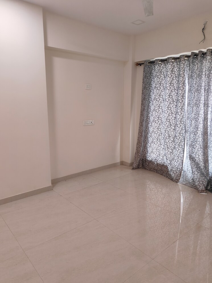 Room, jiten-apartment 3 Bedroom 1300 Sq.Ft. Apartment In Andheri West Mumbai 9023386