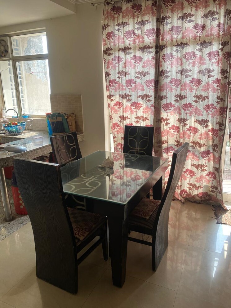 Living Room, emaar-gurgaon-greens 3 Bedroom 1650 Sq.Ft. Apartment In Sector 102 Gurgaon 9023385