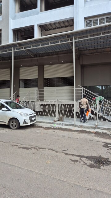 Shop For Rent in Model Colony