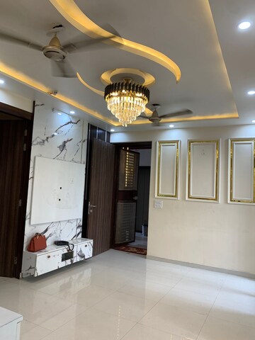 2 BHK Apartment For Rent in Arihant Abode, Sector 10 Greater Noida