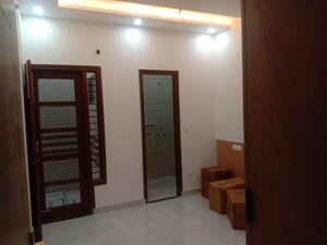 Room in 4 BHK Independent House at Central Kharar – for Sale