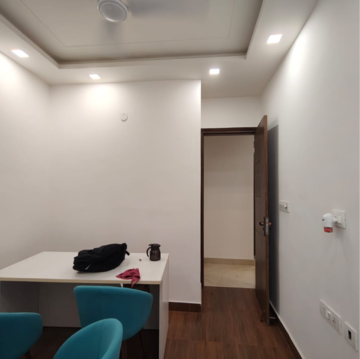 Team Area in 3 BHK Builder Floor at Puri Kohinoor, Tikawali – for Rent