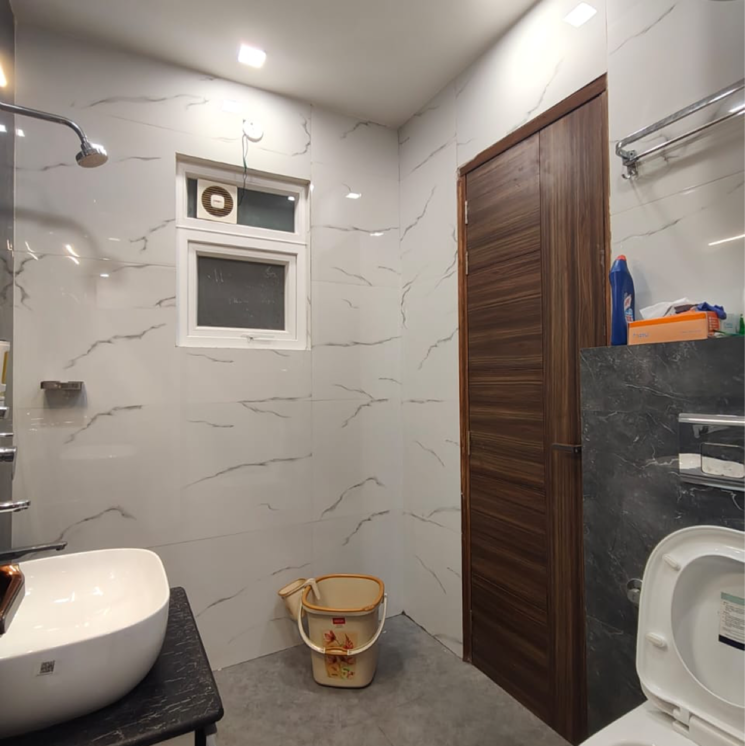 Bathroom, puri-kohinoor 3 Bedroom 1688 Sq.Ft. Builder Floor In Tikawali Faridabad 9023424