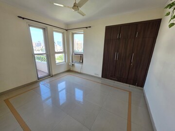 3 BHK Apartment For Rent in Orchid Petals, Sector 49