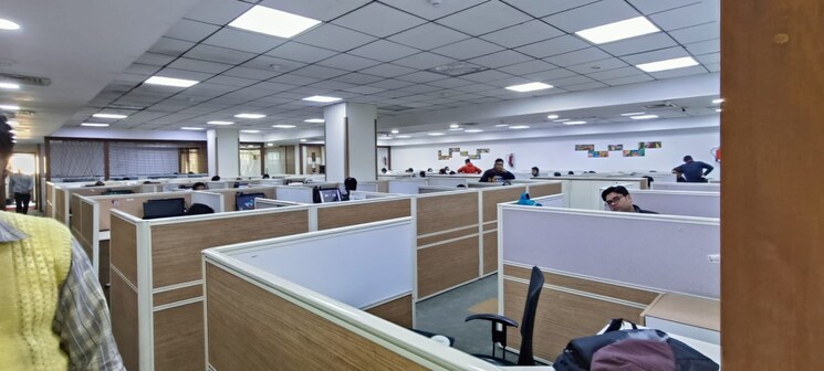 Team Area, sector 6 Commercial Office Space in IT/SEZ 7000 Sq.Ft. In Sector 6 Noida 9023492