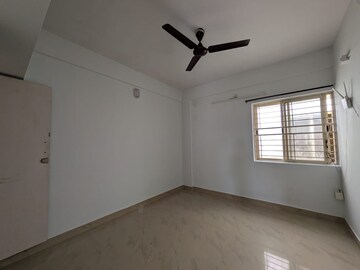 Room in 1 BHK Independent House at Hsr Layout – for Rent