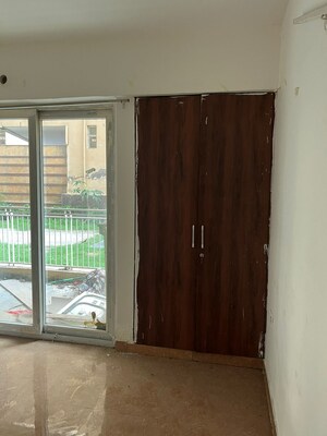 Room in 2 BHK Apartment at Migsun Ultimo, Omicron Iii Greater Noida – for Sale