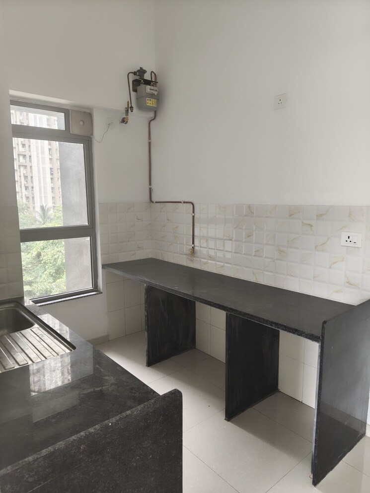 Kitchen, lodha-splendora 1 Bedroom 438 Sq.Ft. Apartment In Ghodbunder Road Thane 9023608