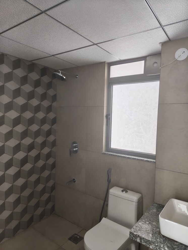 Bathroom, lodha-splendora 1 Bedroom 438 Sq.Ft. Apartment In Ghodbunder Road Thane 9023608