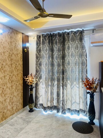 Living Room in 2 BHK Builder Floor at Vishnu Garden – for Rent
