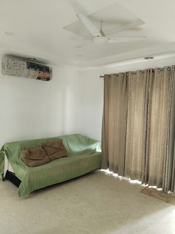 3 BHK Apartment For Rent in Sarita Vihar Pocket-C RWA, Sarita Vihar