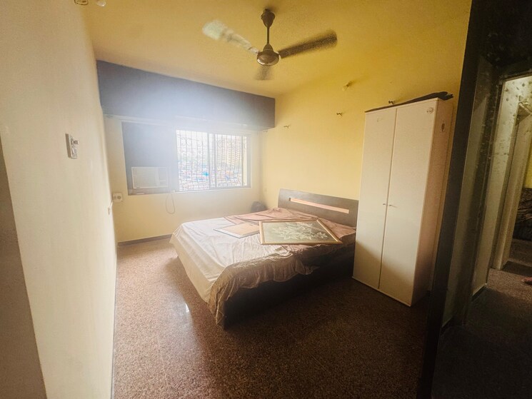 Room, jyoti-complex 1 Bedroom 700 Sq.Ft. Apartment In Goregaon East Mumbai 9023633