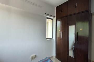 Room in 3 BHK Apartment at Mahindra Lifespaces The Great Eastern Gardens, Kanjurmarg West – for Rent