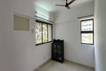 Room in 3 BHK Apartment at Mahindra Lifespaces The Great Eastern Gardens, Kanjurmarg West – for Rent