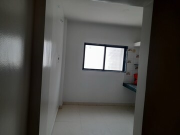 Room in 1 RK Apartment at Chandrangan Society, Ambegaon Budruk – for Sale