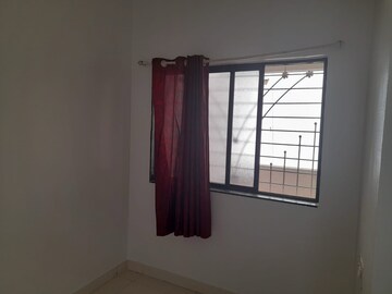 Room in 1 RK Apartment at Chandrangan Society, Ambegaon Budruk – for Sale