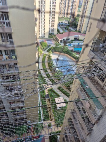 Master Plan in 2.5 BHK Apartment at Prateek Laurel, Sector 120 – for Sale