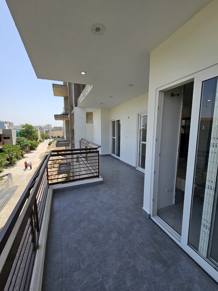 Balcony, sector 127 3 Bedroom 1730 Sq.Ft. Apartment In Sector 127 Mohali 9023710